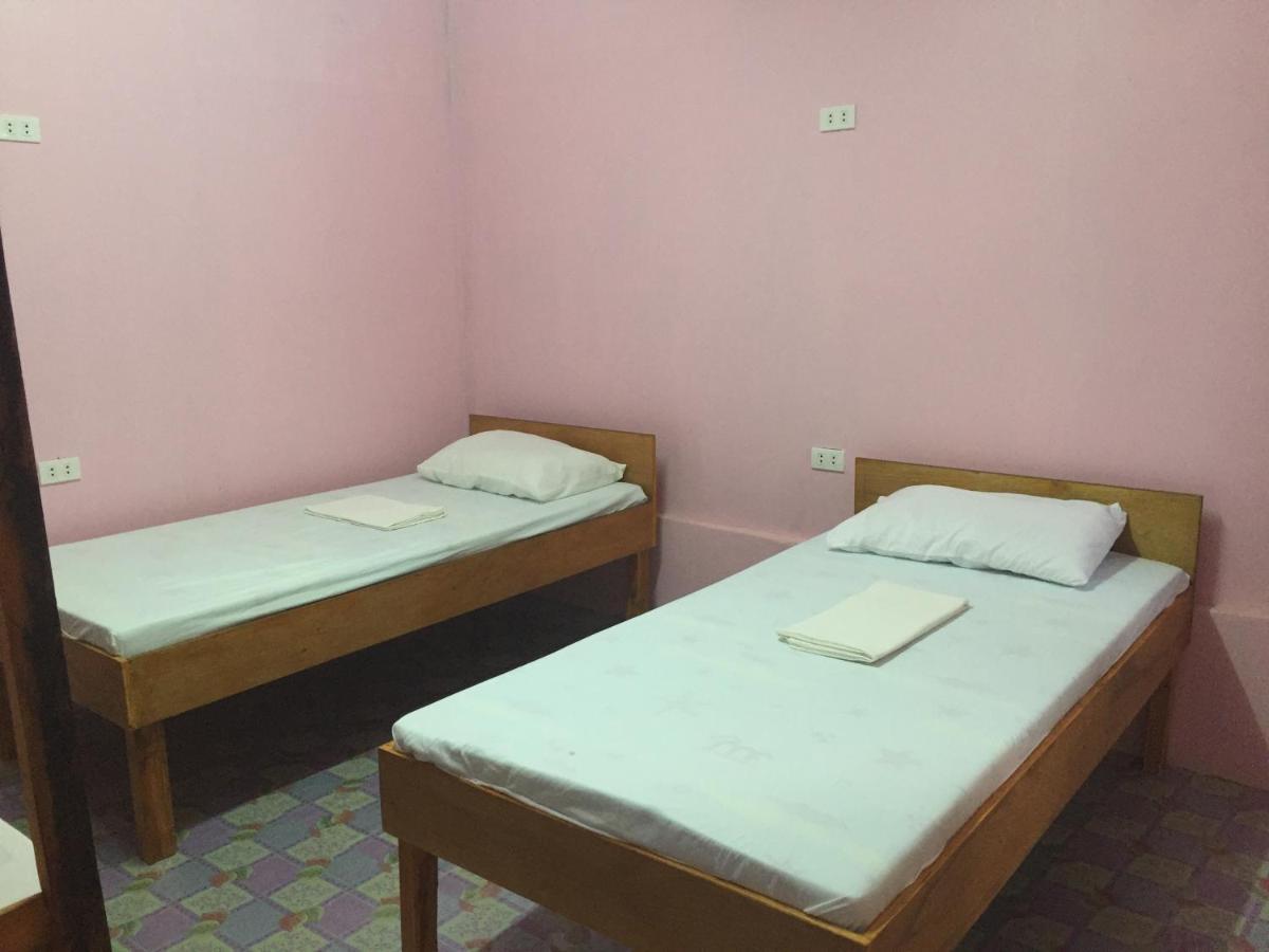 Bohemian Bohol Hostel Panglao Dış mekan fotoğraf