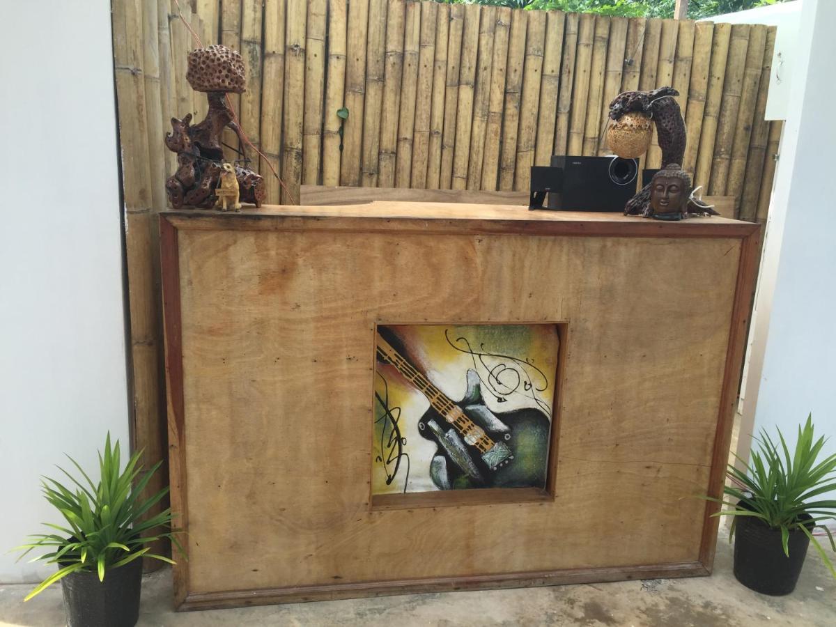 Bohemian Bohol Hostel Panglao Dış mekan fotoğraf