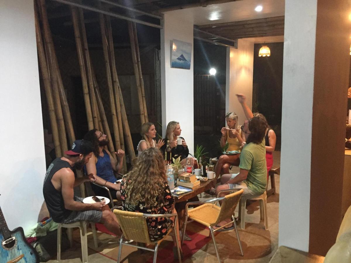 Bohemian Bohol Hostel Panglao Dış mekan fotoğraf